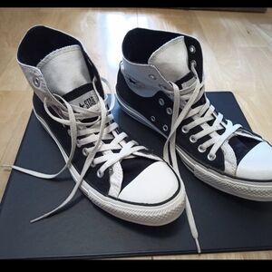Converse All Star ⭐ Chuck Taylor Black & White High Tops